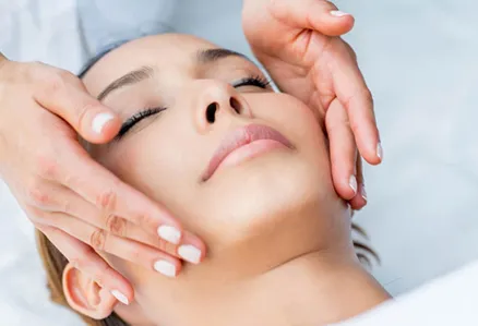 چرا  به کلینیک زیبایی شهر ری اعتماد کنیم؟